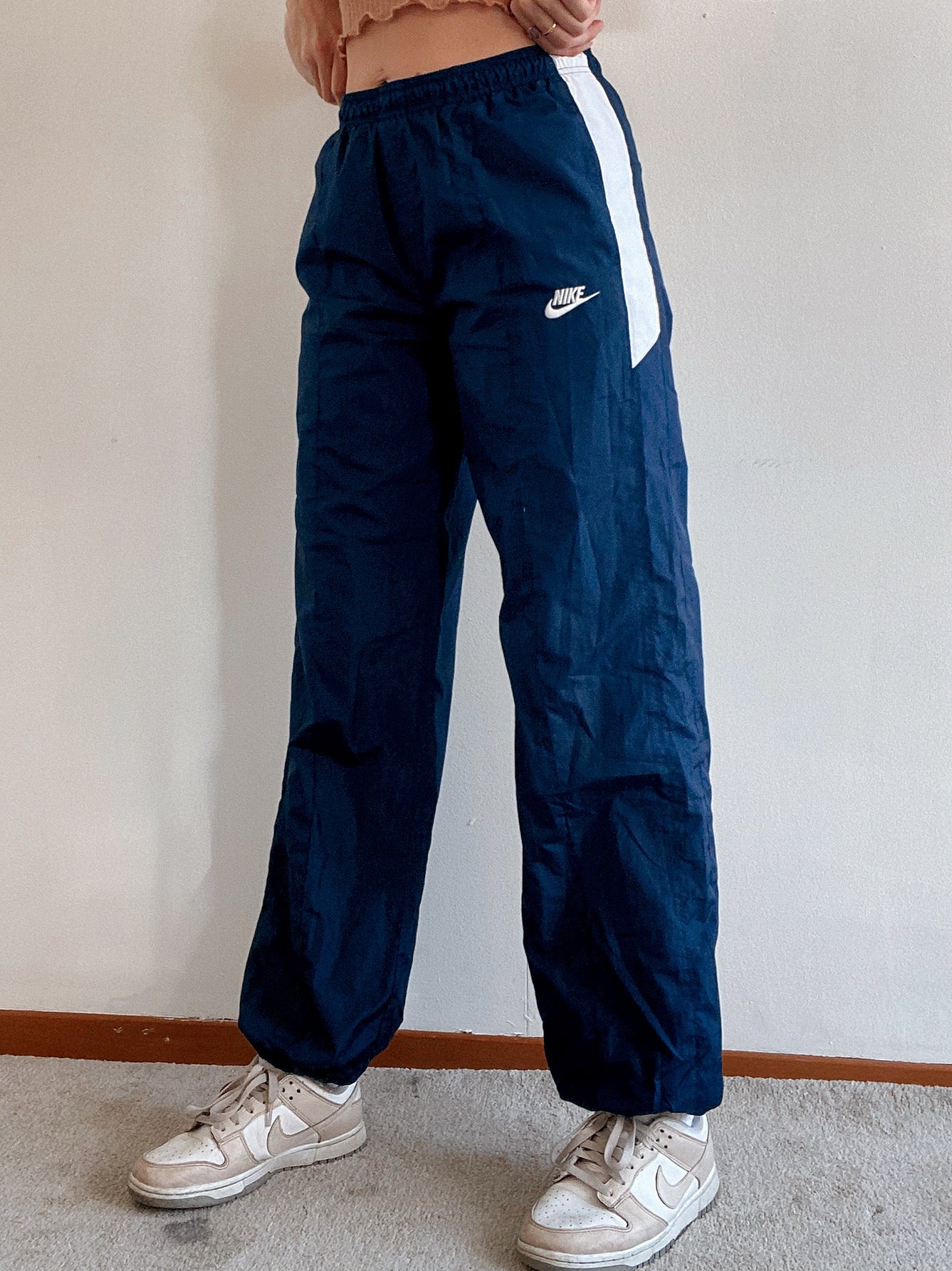 Nike dunkelblaue Vintage-Jogginghose