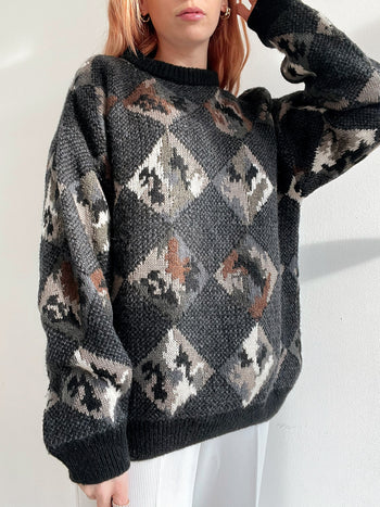 Pull vintage en laine gris foncé  à motifs