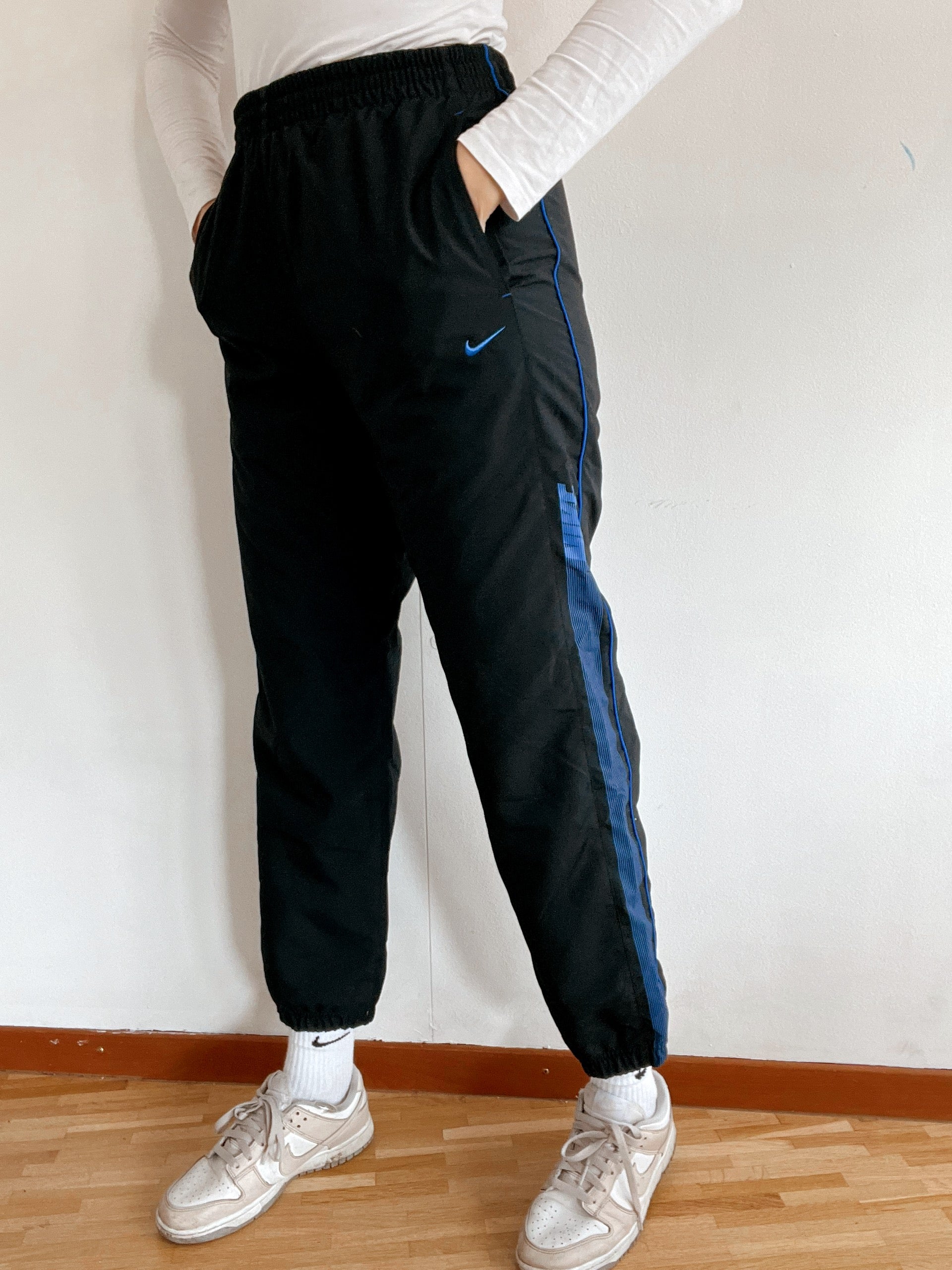 Schwarze und blaue Vintage-Jogginghose von Nike S