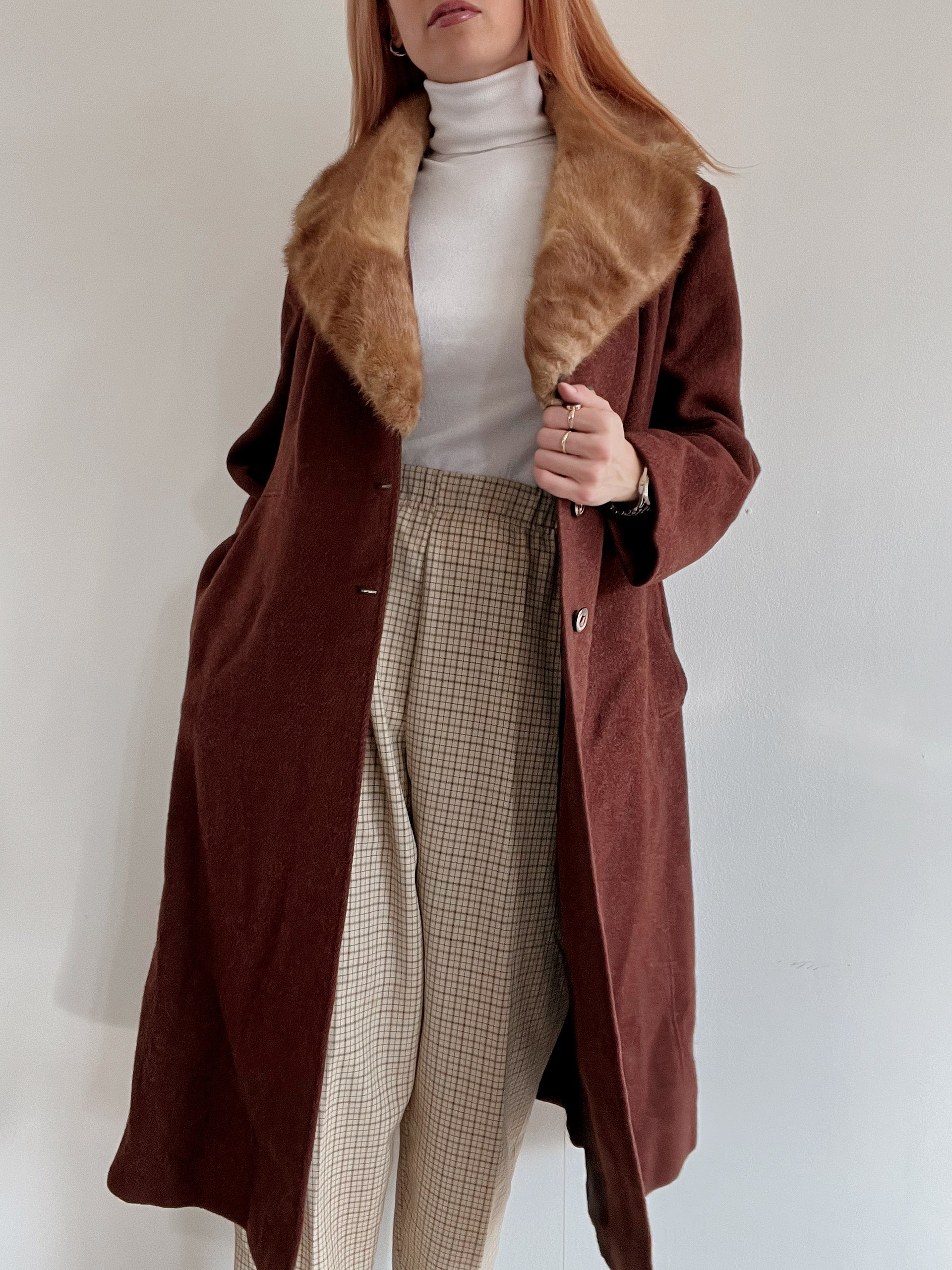 Vintage bordeaux/brauner Wollmantel mit Pelzkragen L