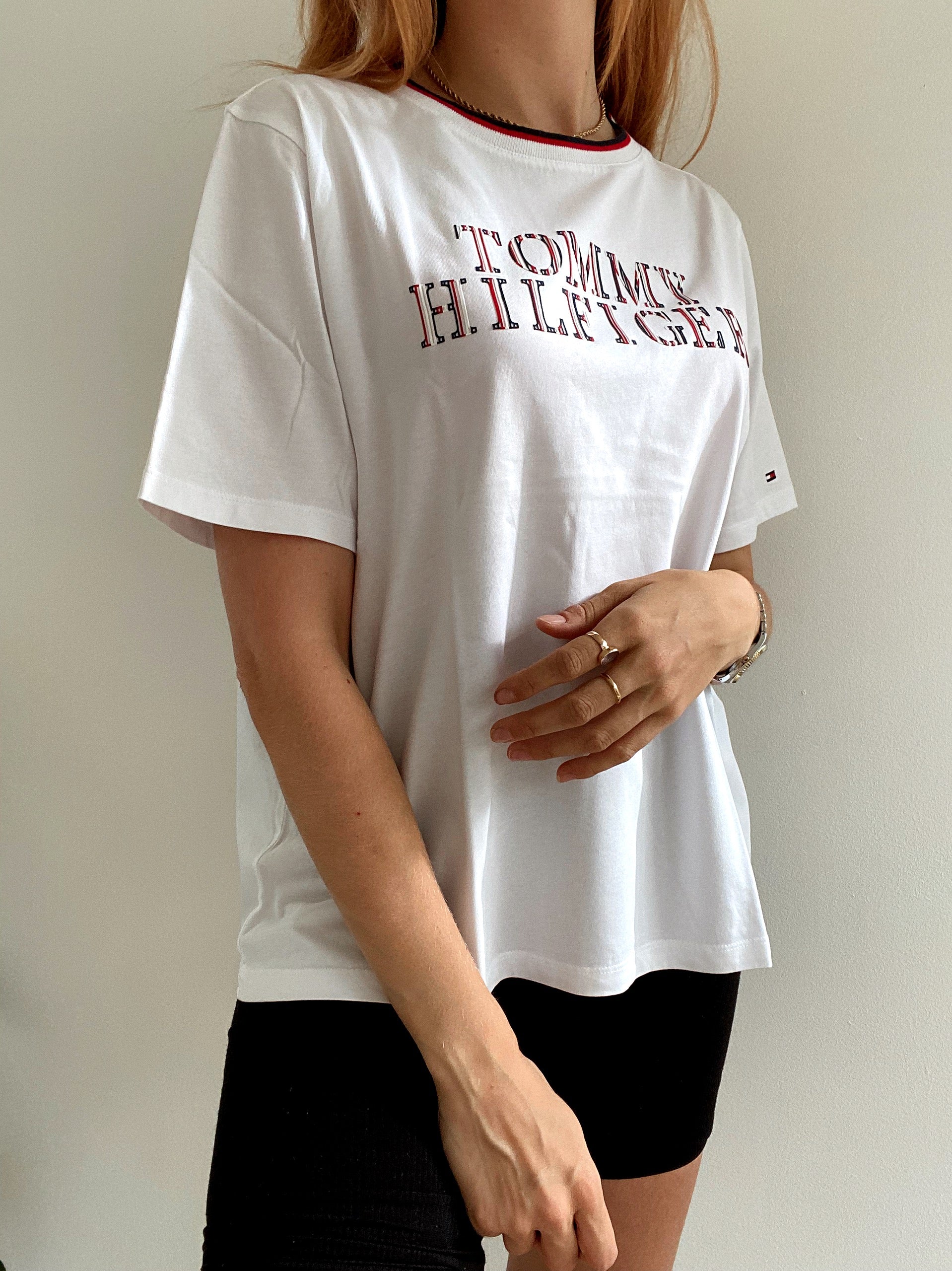 T-shirt vintage blanc bleue rouge Tommy Hilfiger XL