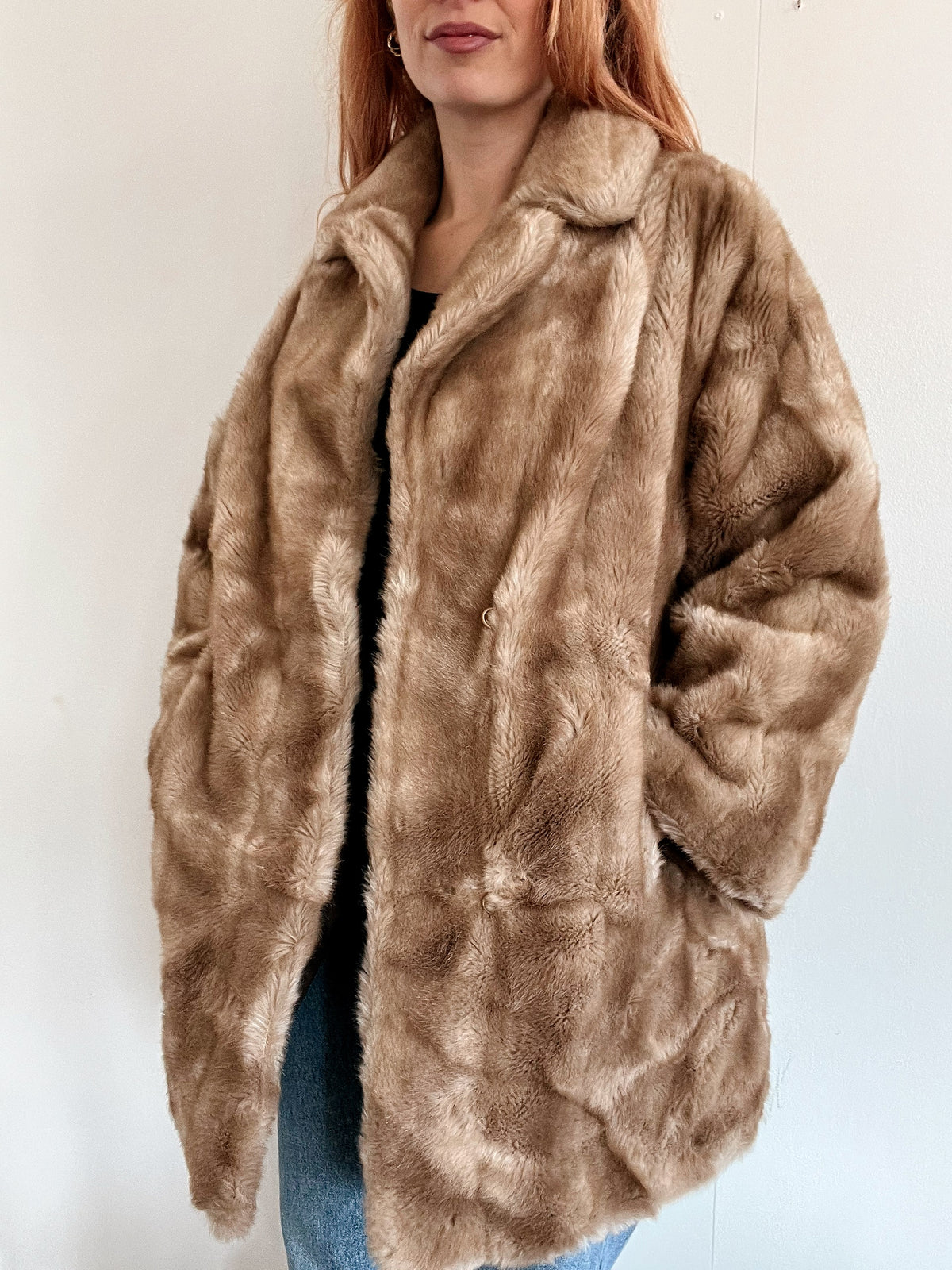 Manteau vintage taupe/beige en fausse fourrure M