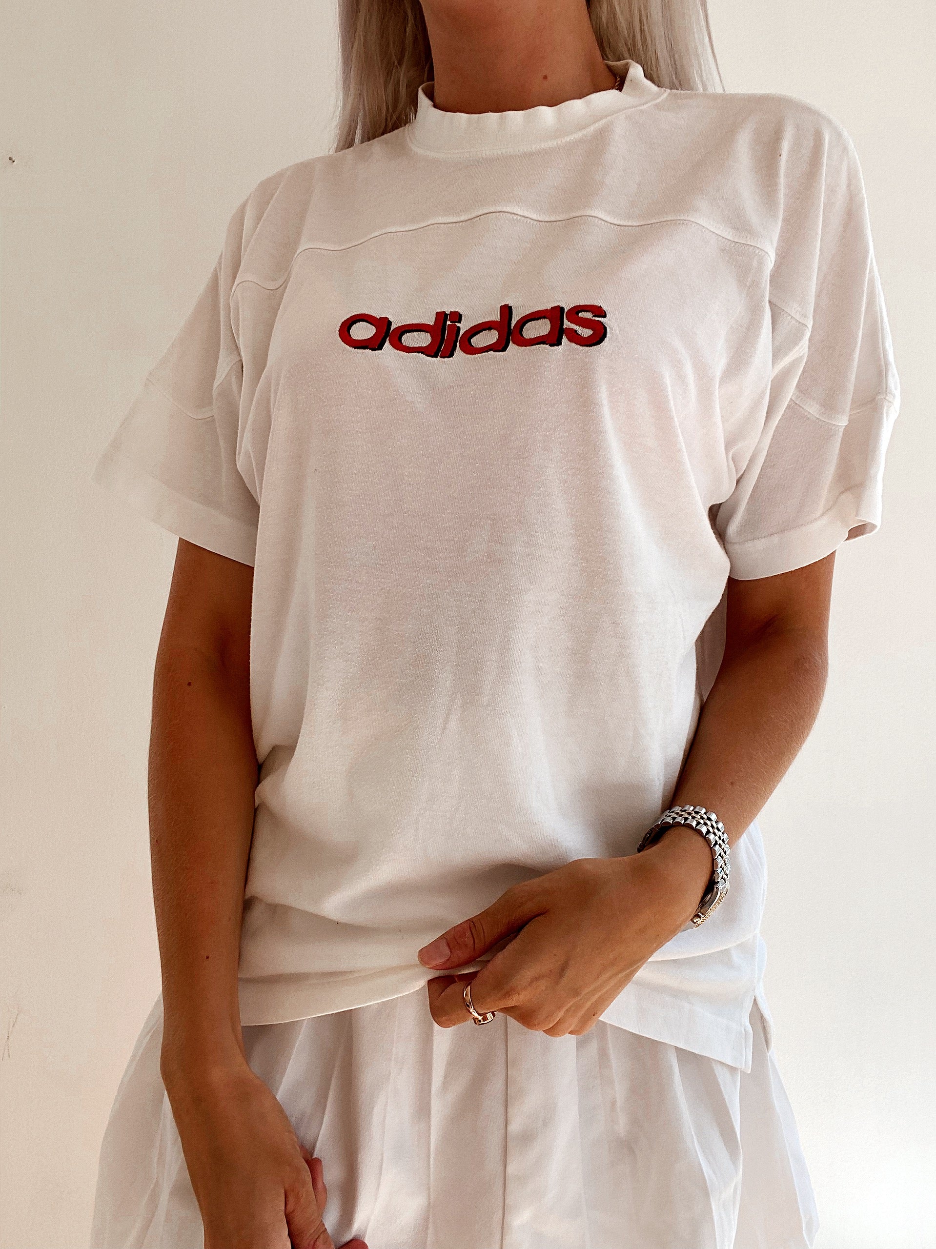 Adidas M weißes T-Shirt