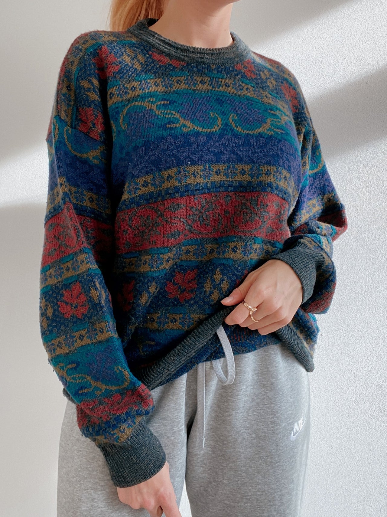 Pull vintage en laine multicolore