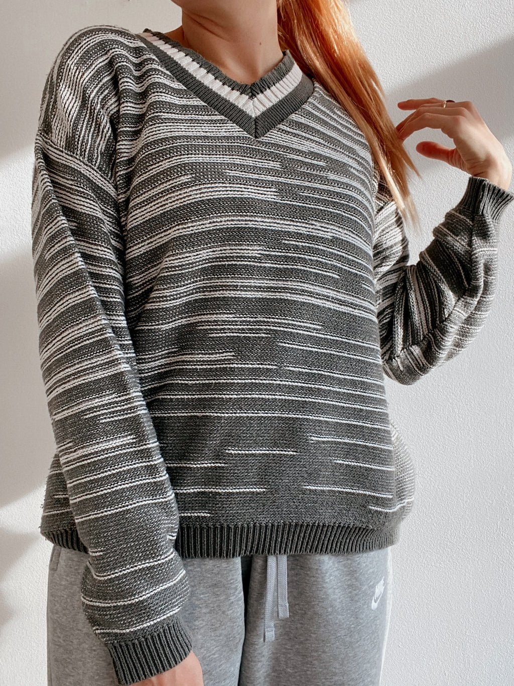 Vintage graugrüner Strickpullover