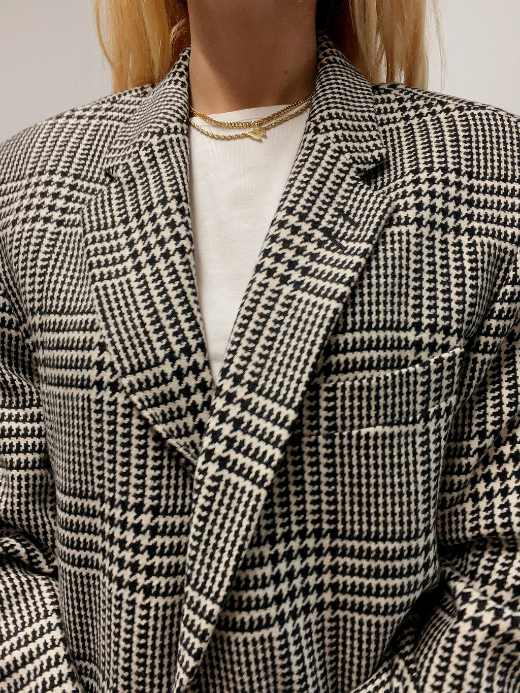 White and blue jacket with orange collar Adidas XL