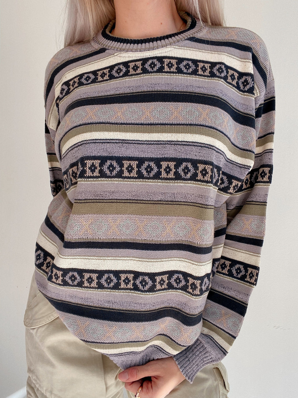 Vintage-Strickpullover in Lila und Khaki
