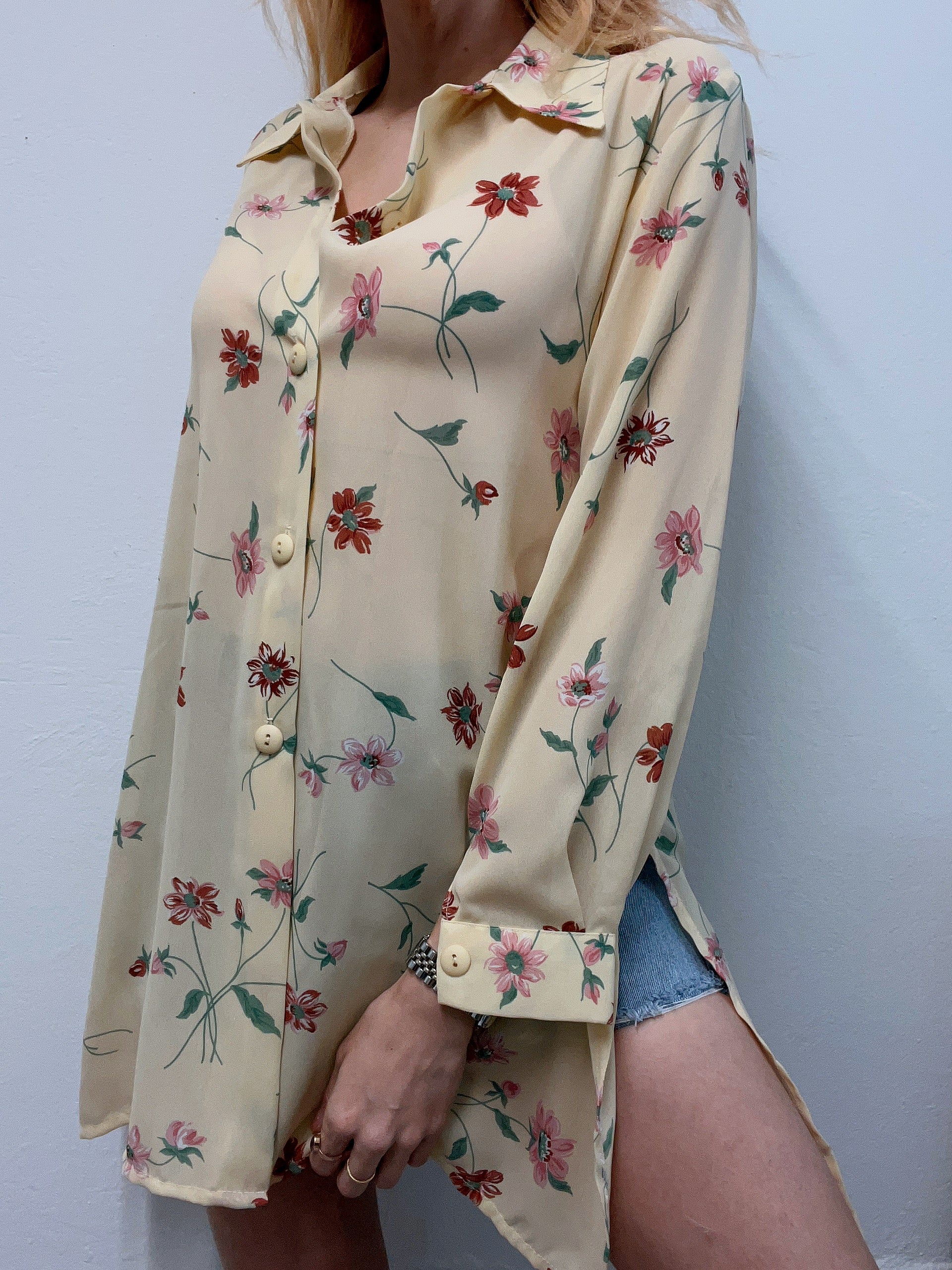 Chemise vintage 80’s 90’s beige à fleurs
