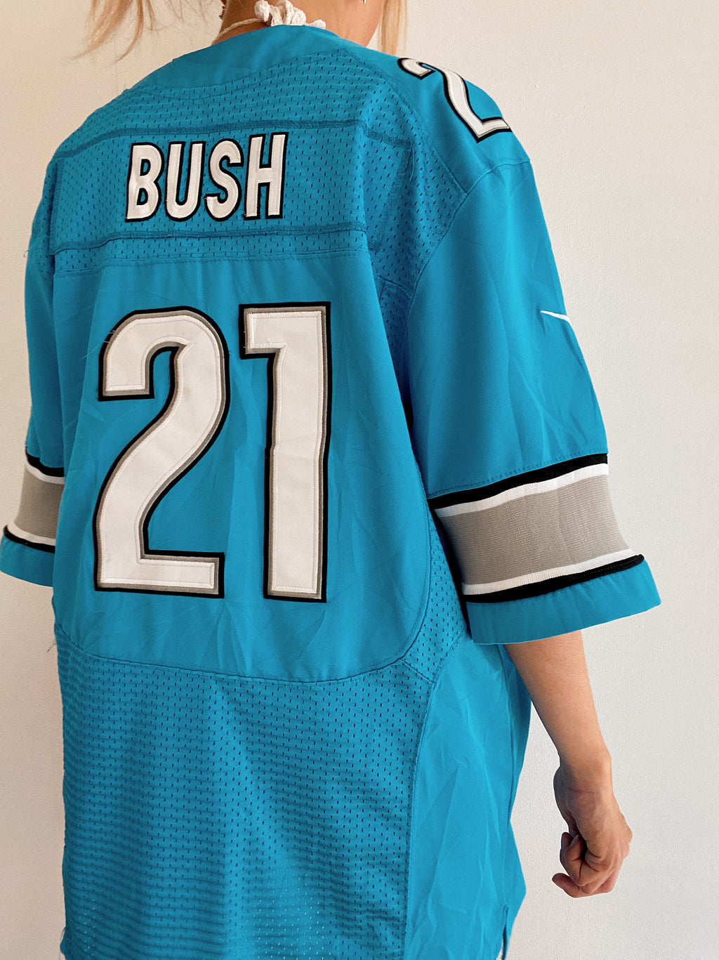 XL blaues NFL-Trikot