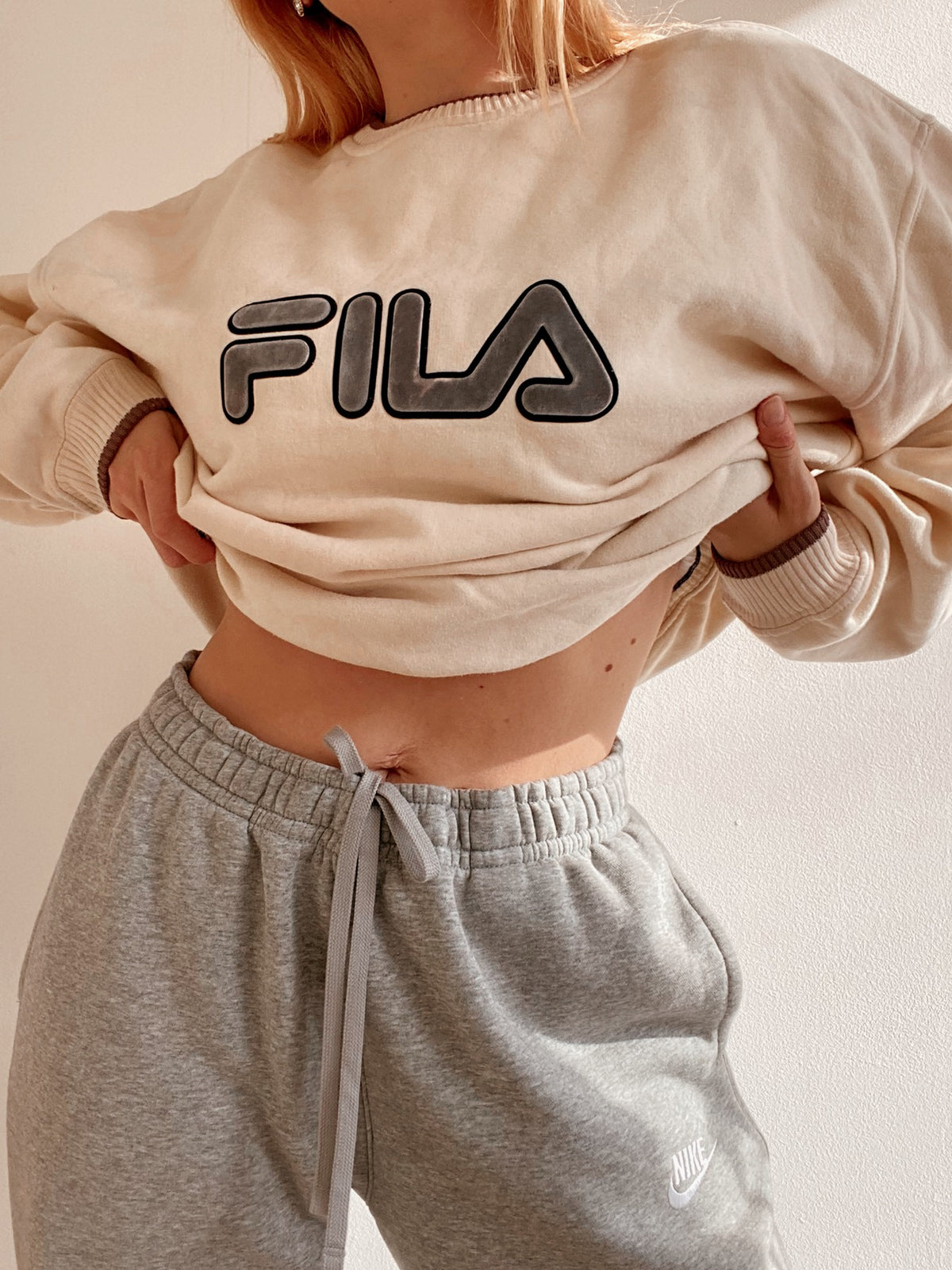 Nike XL black/white stripe jogging pants