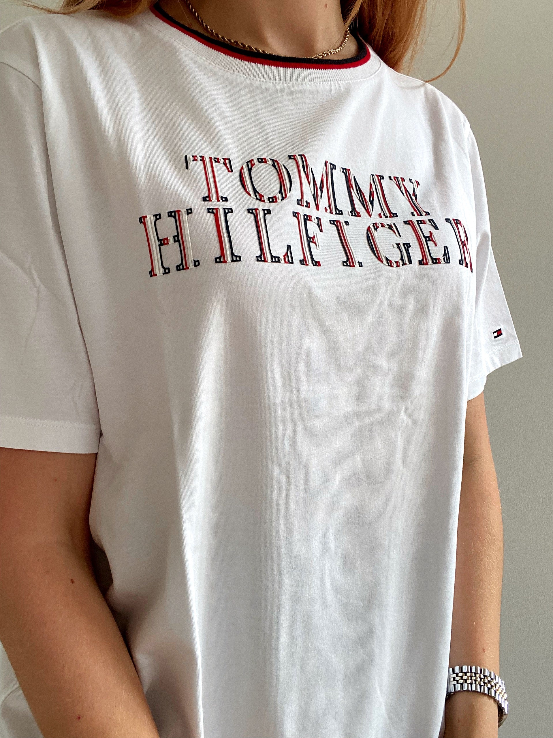 T-shirt vintage blanc bleue rouge Tommy Hilfiger XL
