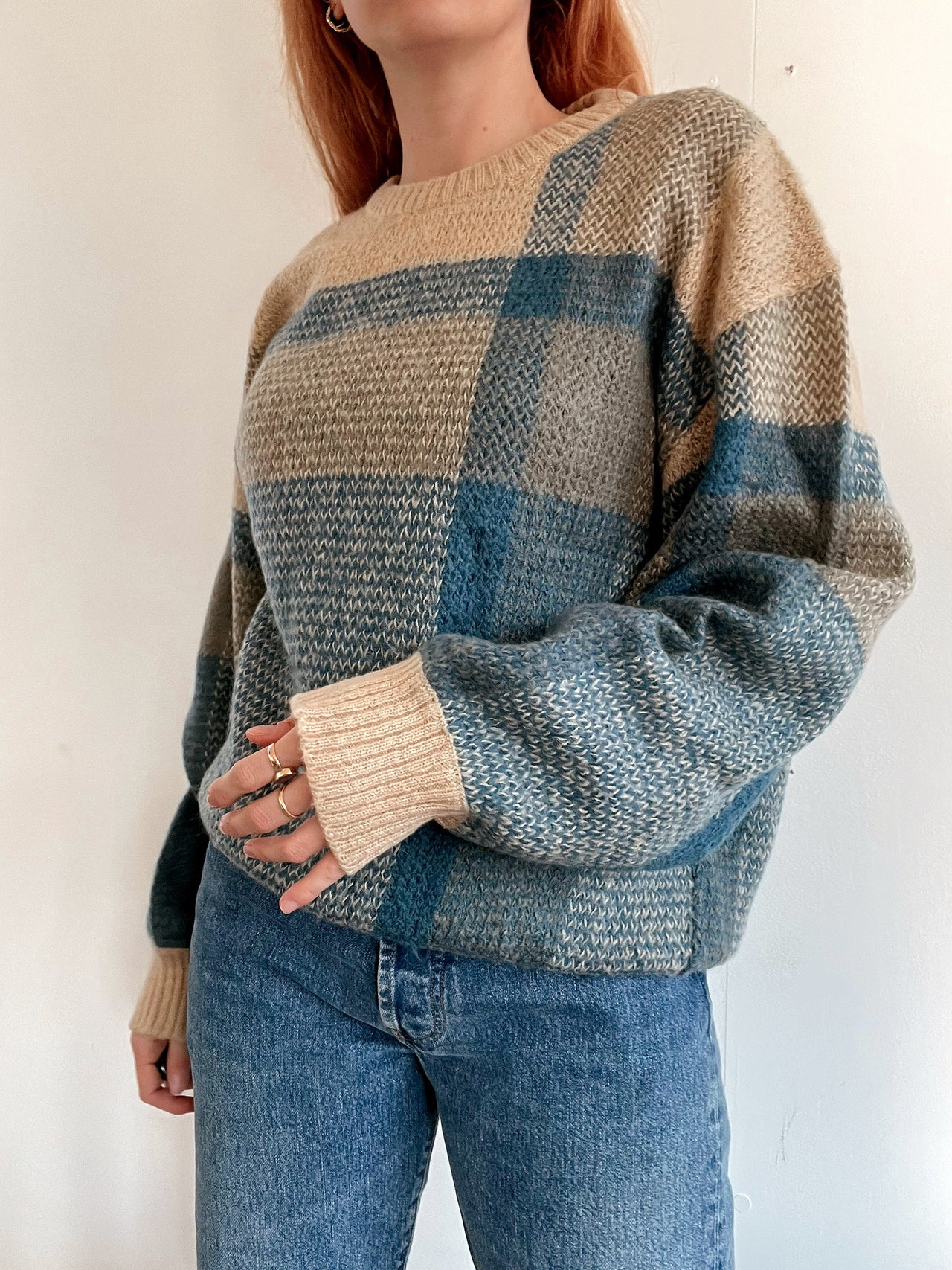 Pull vintage en laine  beige et bleu clair M/L